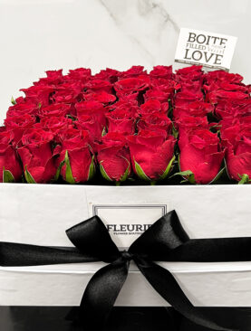 SQUARE WHITE BOX - 49 ROSES