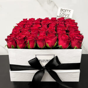 SQUARE WHITE BOX - 49 ROSES
