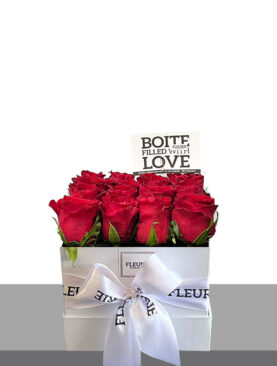 SQUARE WHITE BOX - 16 ROSES