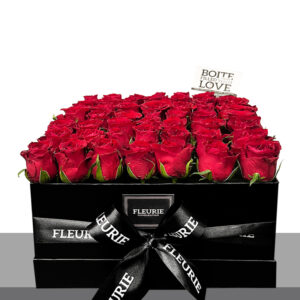 SQUARE BLACK BOX - 49 ROSES