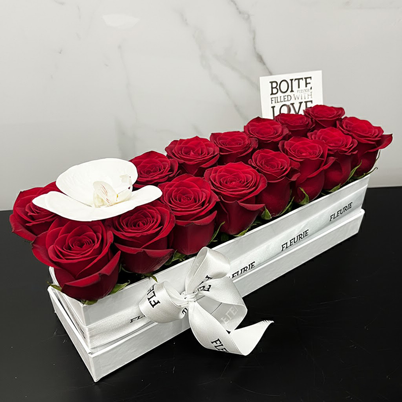 RECTANGLE WHITE BOX - MEDIUM