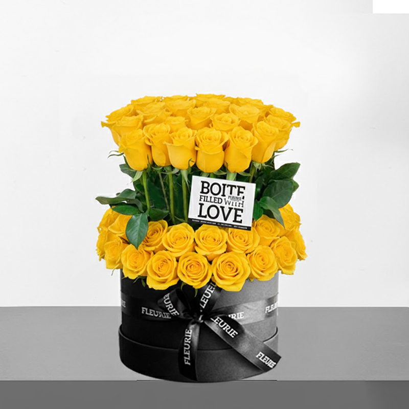 DELUXE STANDING BOX SMALL - yellow roses