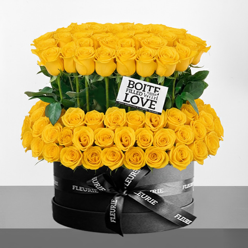 DELUXE STANDING BOX LARGE - yellow roses