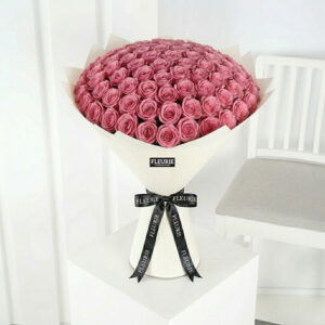 Pink roses Large bouquet