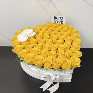 HEART BOX MEDIUM - yellow roses