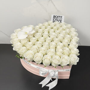 HEART BOX MEDIUM - white roses