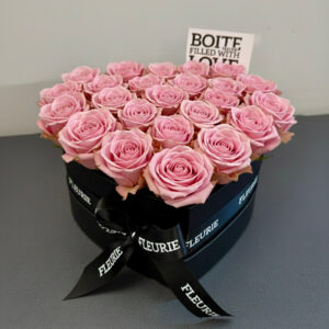HEART BOX SMALL - pink roses