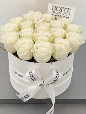 ROUND WHITE BOX – SMALL CLASSIC