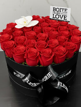 ROUND BLACK BOX – MEDIUM CLASSIC