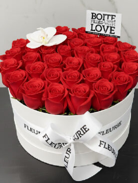 ROUND WHITE BOX – MEDIUM CLASSIC