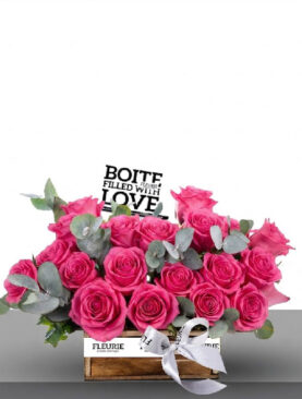 WOOD BOX pink roses - small
